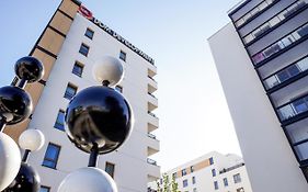 Vizzit Us Premium Apartments